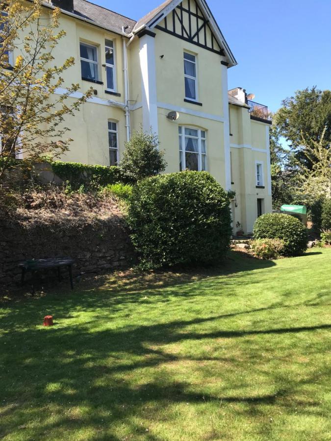 * Popular * Stunning Quiet Apartment By The Sea Torquay Exterior photo